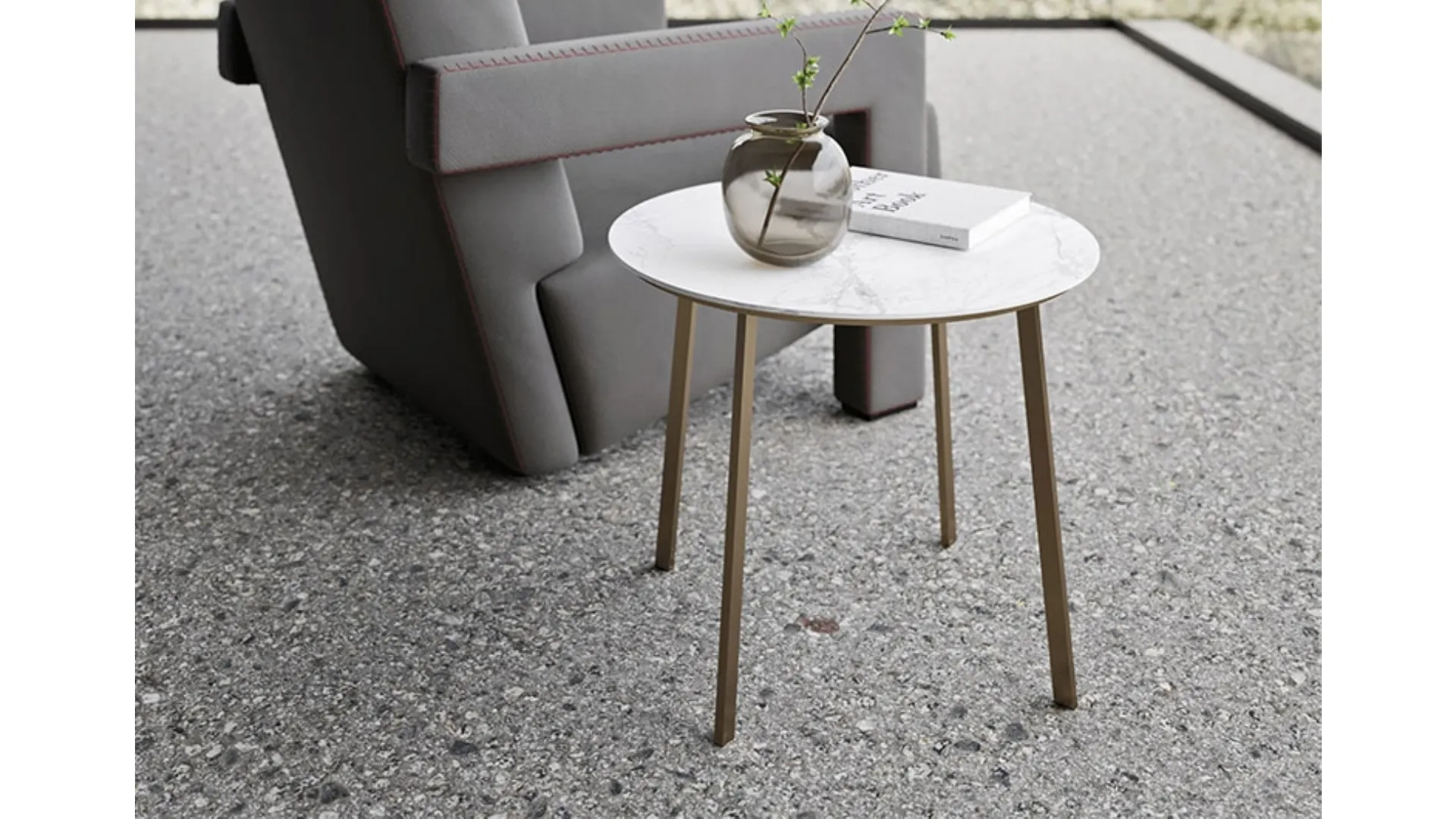 Tavolino Tondo Horizon in laminato con base in metallo di Mobilgam