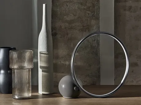 Lampada Circle da tavolo in acciaio laccato antracite di Bontempi