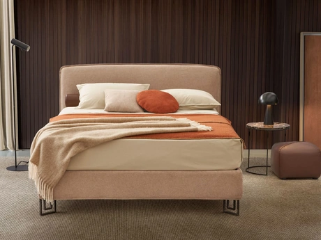 Letto con testiera Kiss di Rosini Night