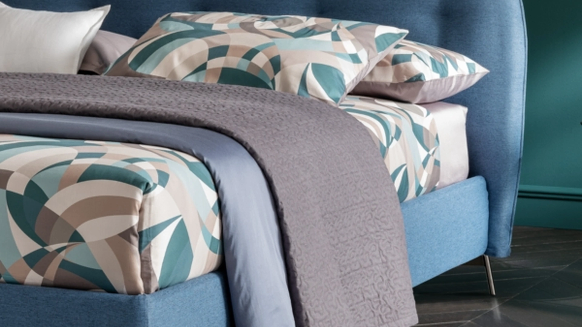 Letto con testiera Soul Antigua di Altrenotti