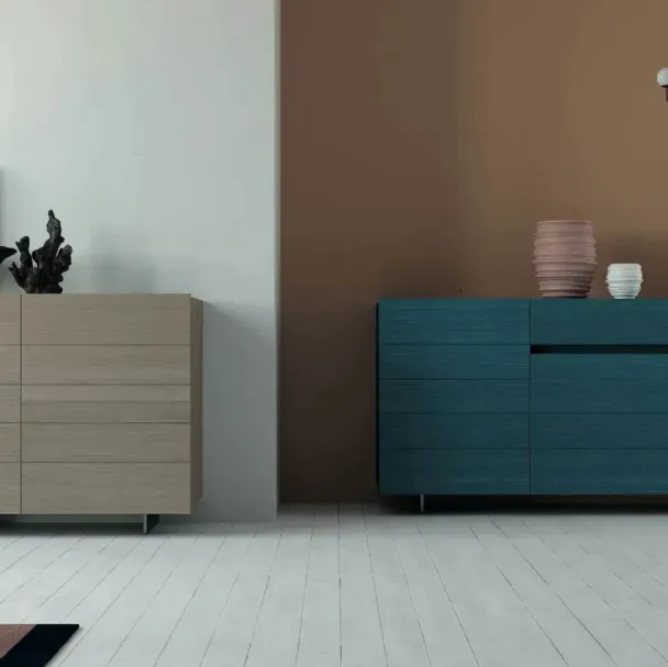 Madia Dallas Art 1101pa e Art 1102pa in legno di abete laccato sabbia e blu petrolio di Fratelli Mirandola