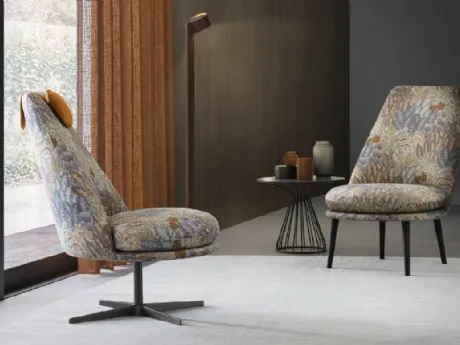 Poltroncina Lord in tessuto con fantasia floreale di Le Comfort