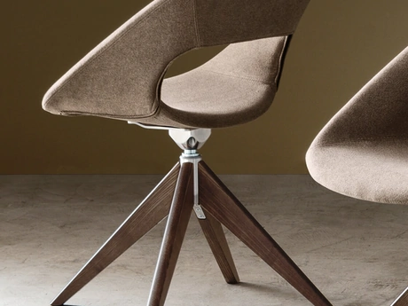 Sedia imbottita Diva di Maronese