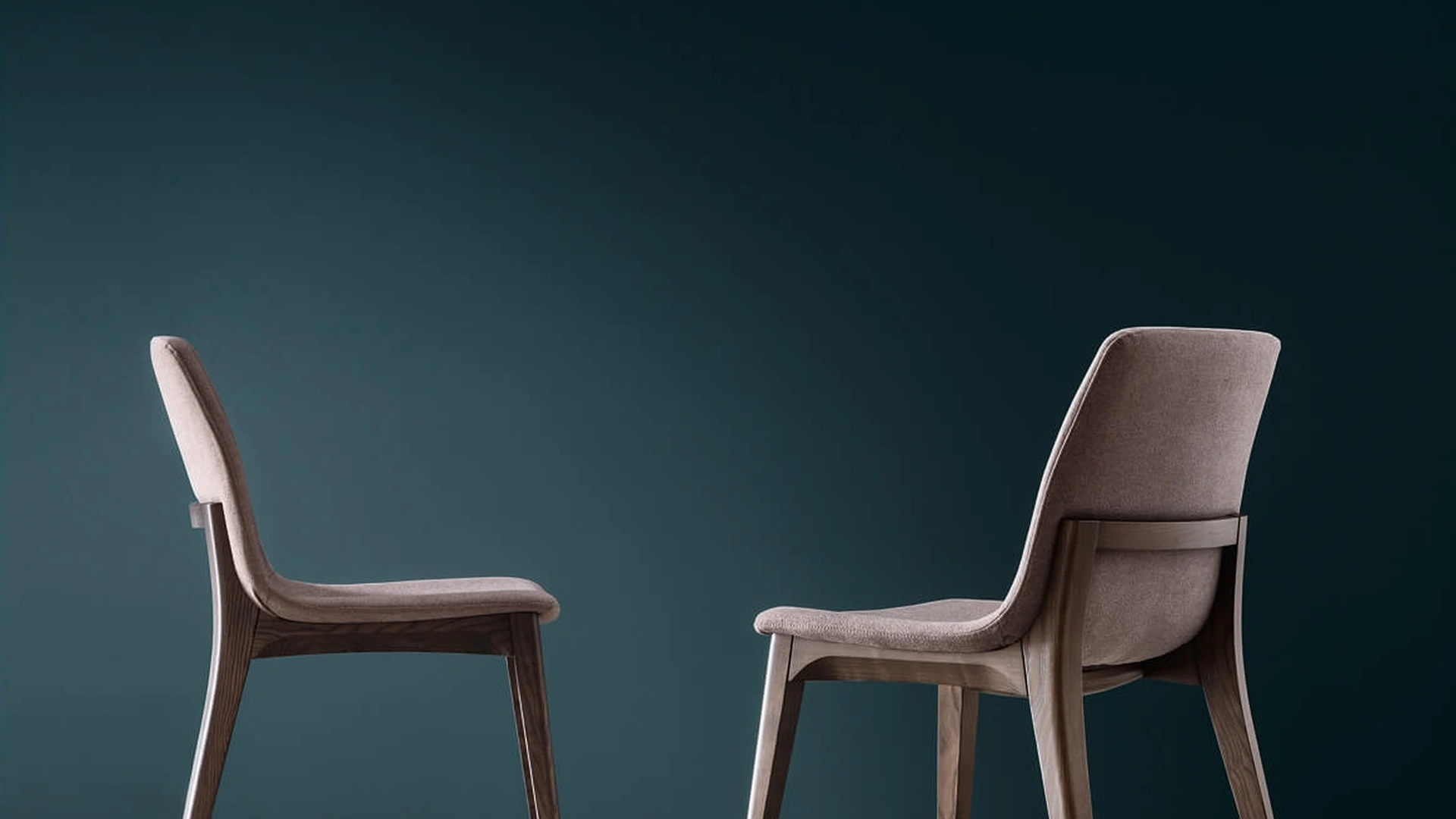 Sedia Opera in tessuto e frassino di Maronese